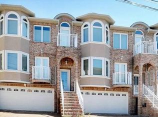 124 Pine St, Cliffside Park, NJ 07010