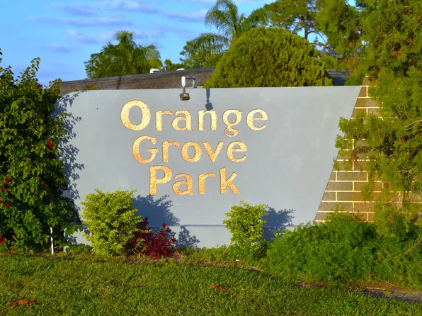 41 Tangerine Court, Lehigh Acres, FL 33936