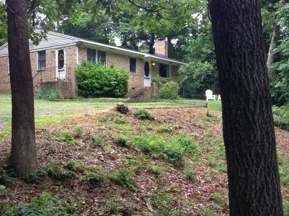 204 Severin St #A, Chapel Hill, NC 27516