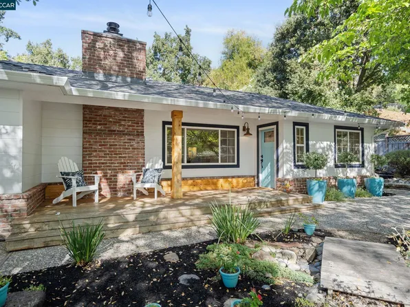 1160 Lindell Dr, Walnut Creek, CA 94596