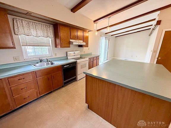 4th image of 1235 Marwood Dr