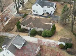 150 Hart Ln, Springfield, PA 19064