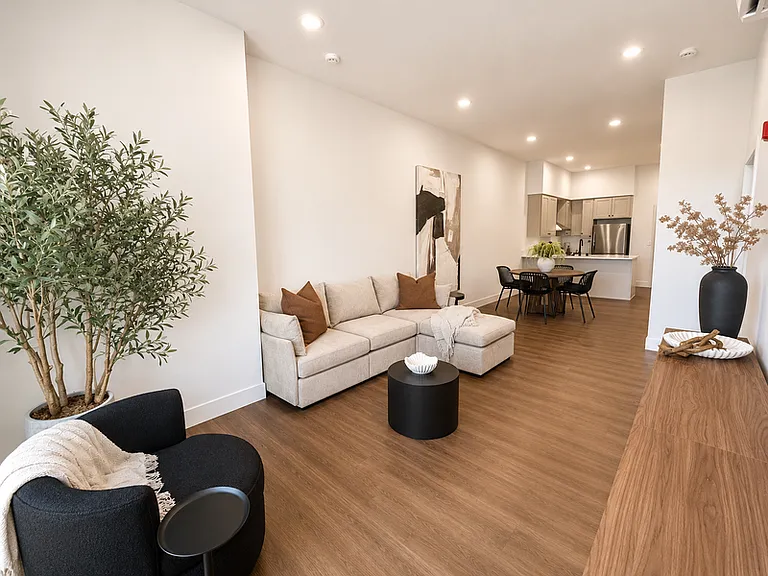 21806 E Indiana Ave #201 — Photo 1