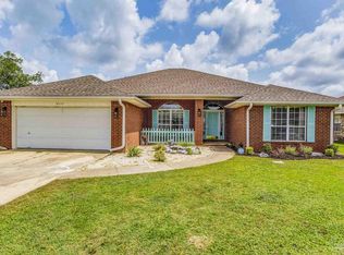 6235 Suntan Cir, Pensacola, FL 32526