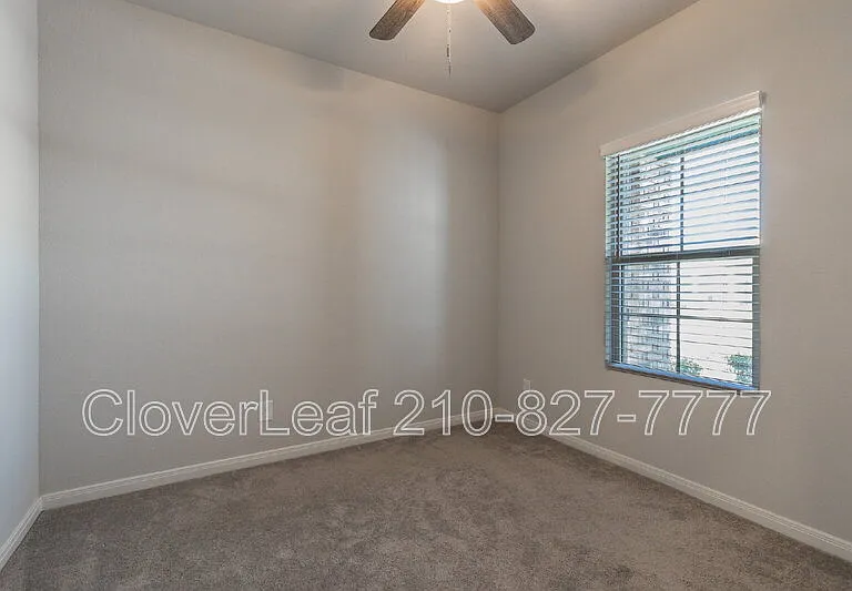 524 Willow Valley St — Photo 18