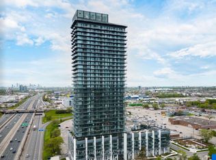 36 Zorra St #328, Toronto, ON M8Z 0G5