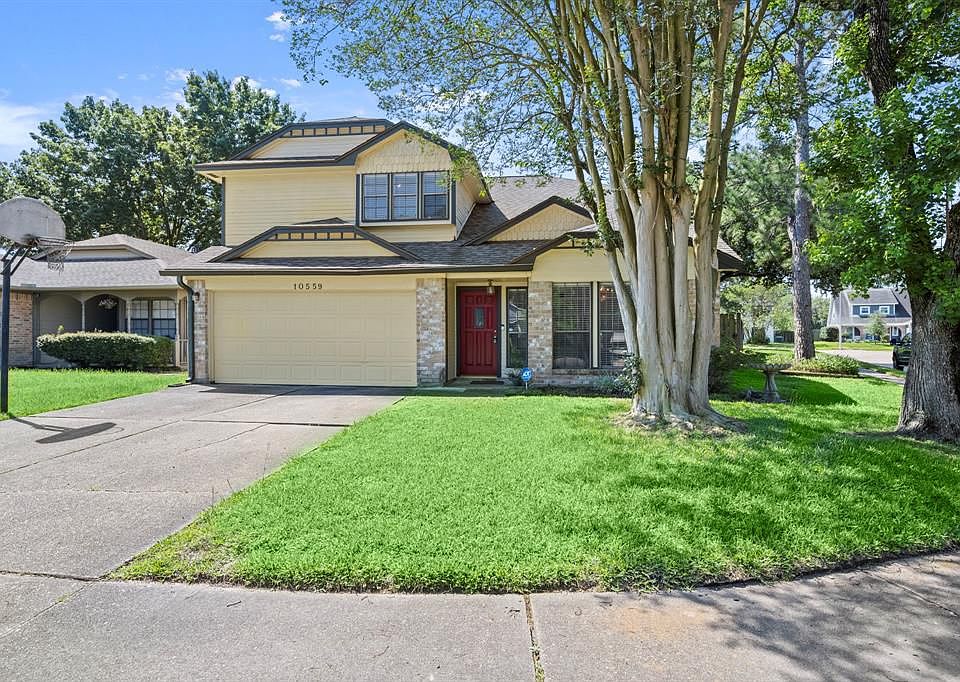 1st image of 10559 Walnut Glen Dr