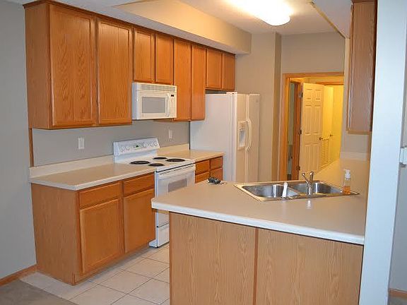 5th image of 2108 NW Ashton Ln Unit 6