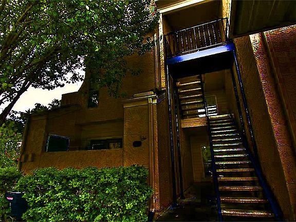 2nd image of 10855 Meadowglen Ln APT 731
