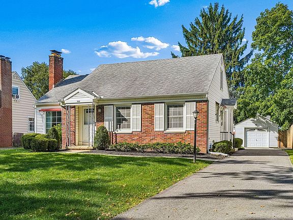 2nd image of 558 Acton Rd