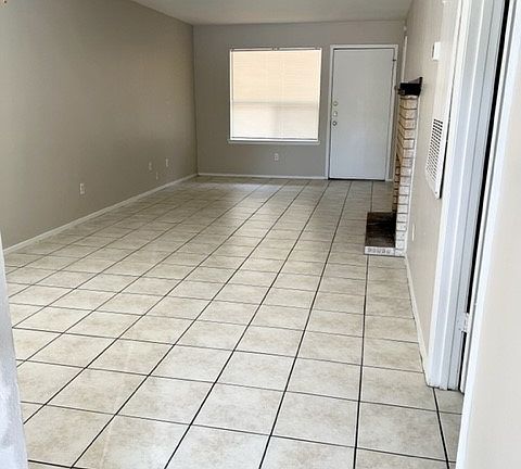 2nd image of 2408 Long Dr #A