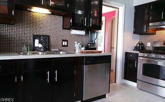 5th image of 4598 Angela Dr