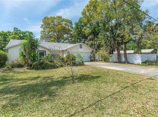 136 20th St SE, Largo, FL 33771