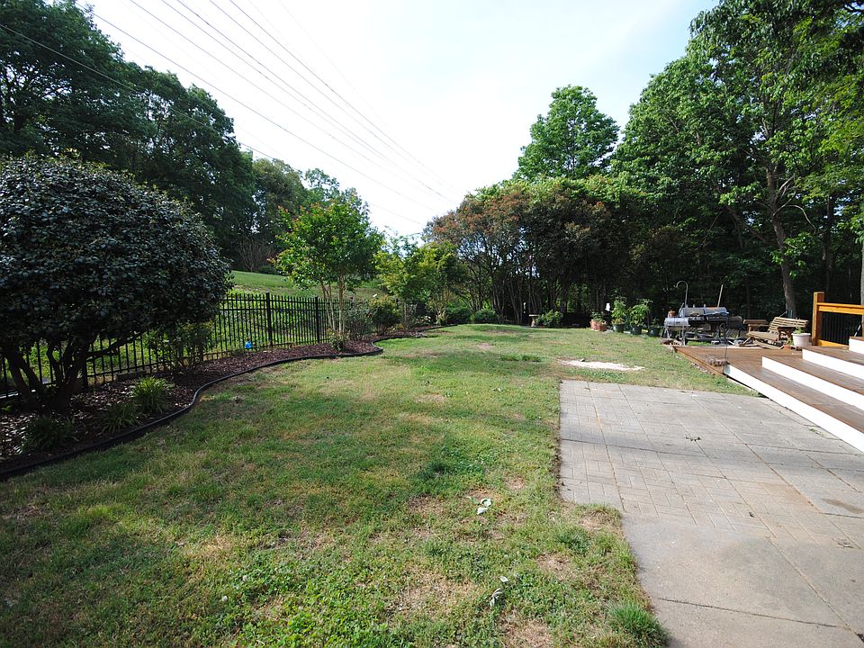 0.5 acre lot