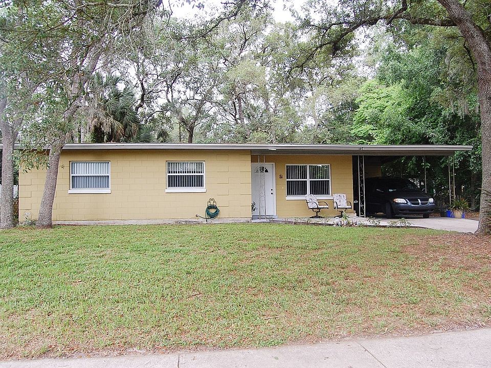 1st image of 724 Cherokee Cir