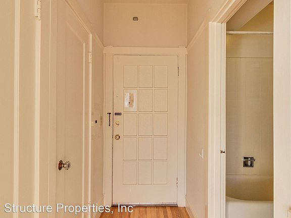 3rd image of 2485 Chestnut St APT 302