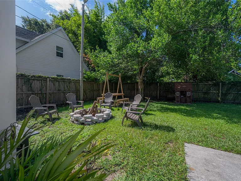 4107 N Seminole Ave — Photo 14
