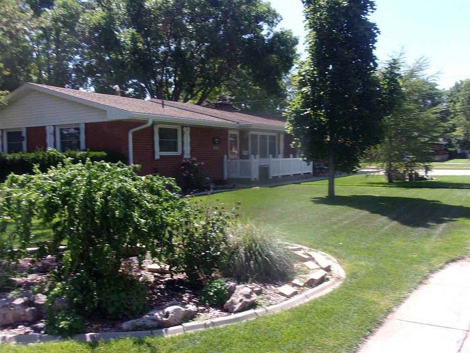 2nd image of 801 McDonald Rd
