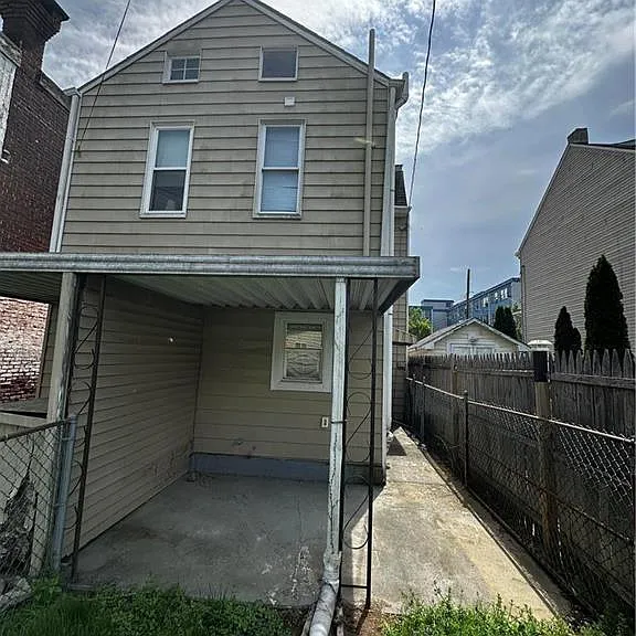 663 Spring Garden St — Photo 11