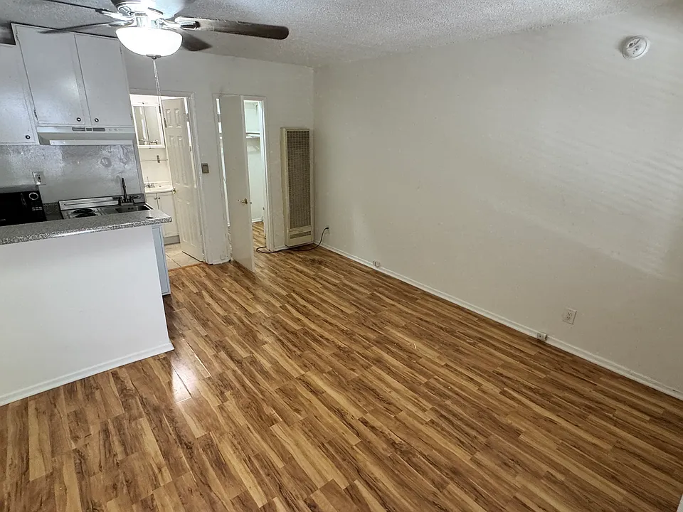 1718 Stoner Ave #3A