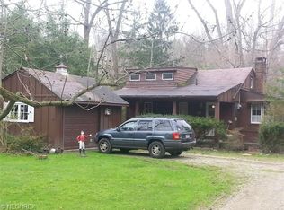 2368 Trailard Dr, Willoughby Hills, OH 44094