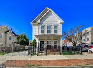 1930 N Franklin St, Philadelphia, PA 19122