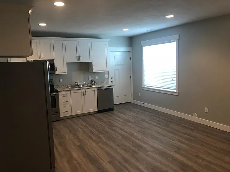 14628 S Sky Bird Dr — Photo 2