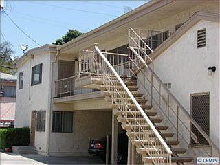 3rd image of 3605 Fernwood Ave