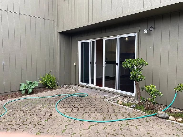 3423 Catalina Ave — Photo 25