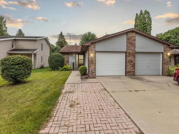 3818 Gettysburg St, Midland, MI 48642