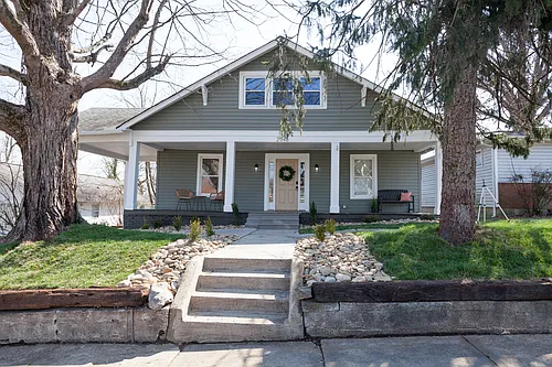 2548 Jefferson Ave Photo 1