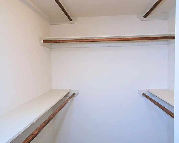 BlueBird Apartments — Photo 25