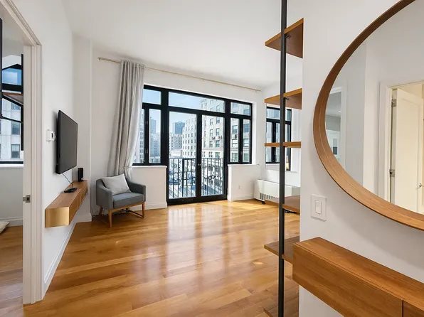 21 South William Street image 1 of 23