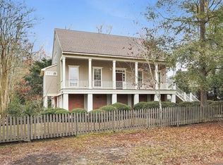2695 Claiborne St, Mandeville, LA 70448
