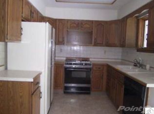 711 Ebony Ave, Duluth, MN 55811