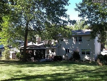 2nd image of 79 Green Bay Dr