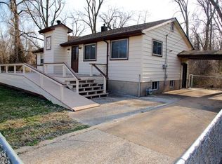 6704 Old Saint Louis Rd, Belleville, IL 62223