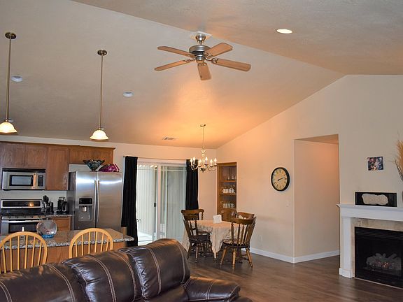 2nd image of 1517 Grey Oak Ct