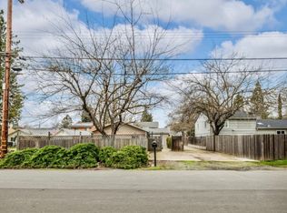 2729 Gunn Rd, Carmichael, CA 95608