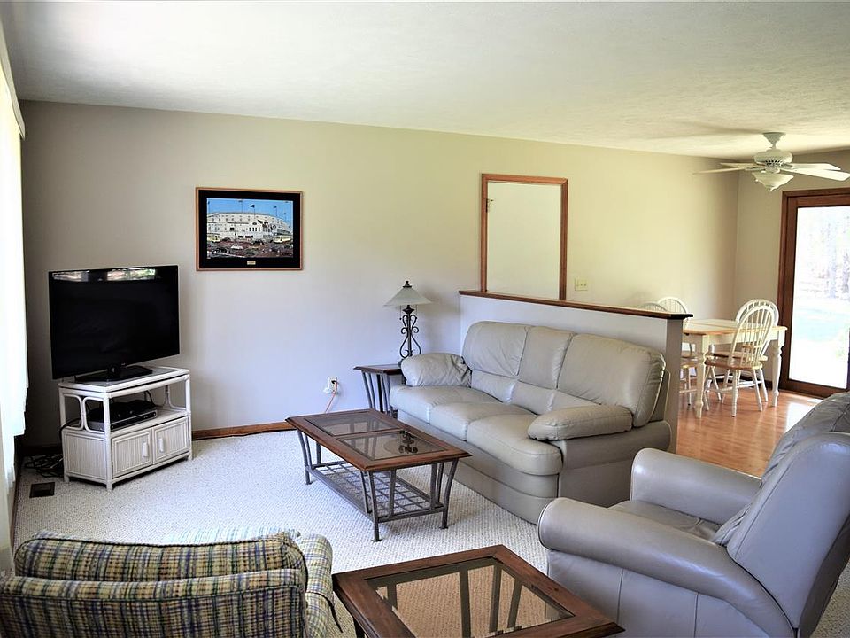 1st image of 6489 Elk View Dr