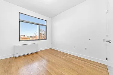 Rented by Tapiro Realty