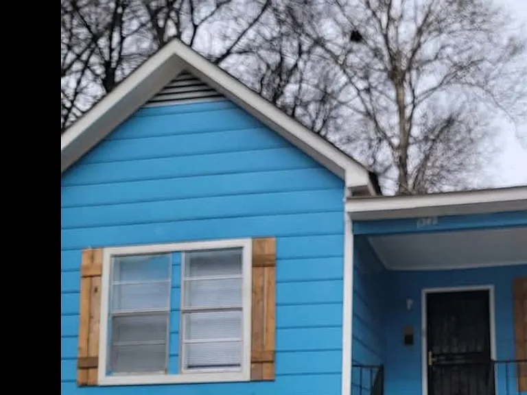 1242 Capital Ave — Photo 14
