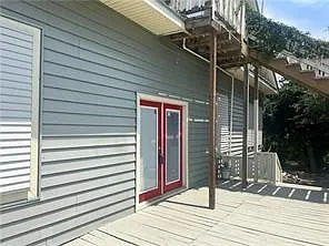 221 Commerce St #D — Photo 2