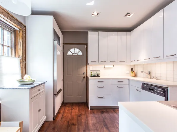 7 Holder Place image 1 of 25