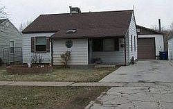 2nd image of 1849 Van Buren Ave