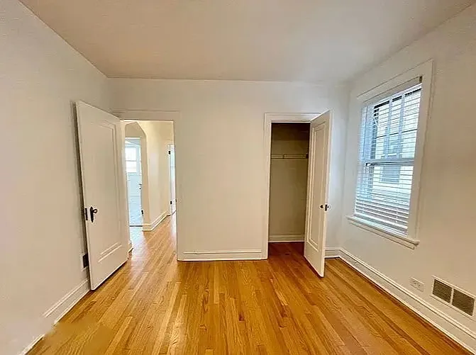 5801 N Richmond St #1 — Photo 15