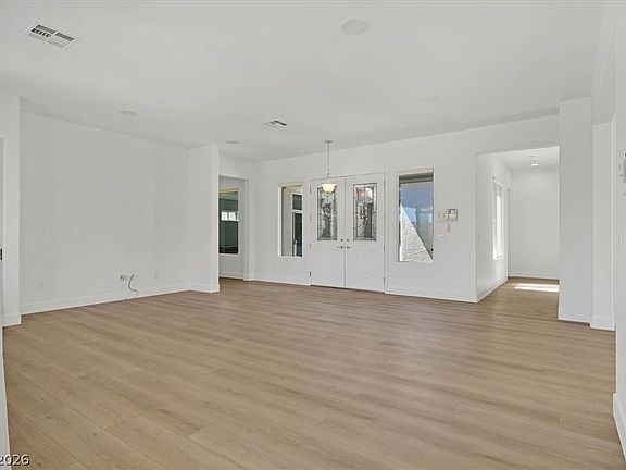 5th image of 2719 White Sage Dr