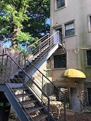 Sold by Davis & Associates Realty Inc | media 32