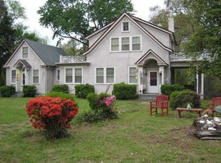 399 Circle Drive Rd, Arvonia, VA 23004