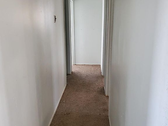 5th image of 784 S Crystal Ave